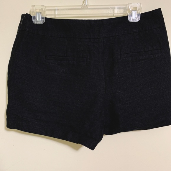 J. Crew Black Shorts Sz 6 Pleated Front Pockets - Picture 3 of 6